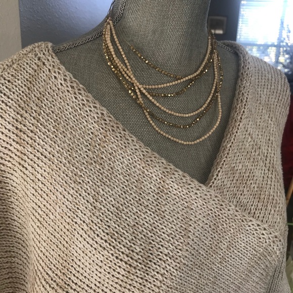 Last 1️⃣ Oatmeal Front Overlap Sweater - Picture 6 of 6